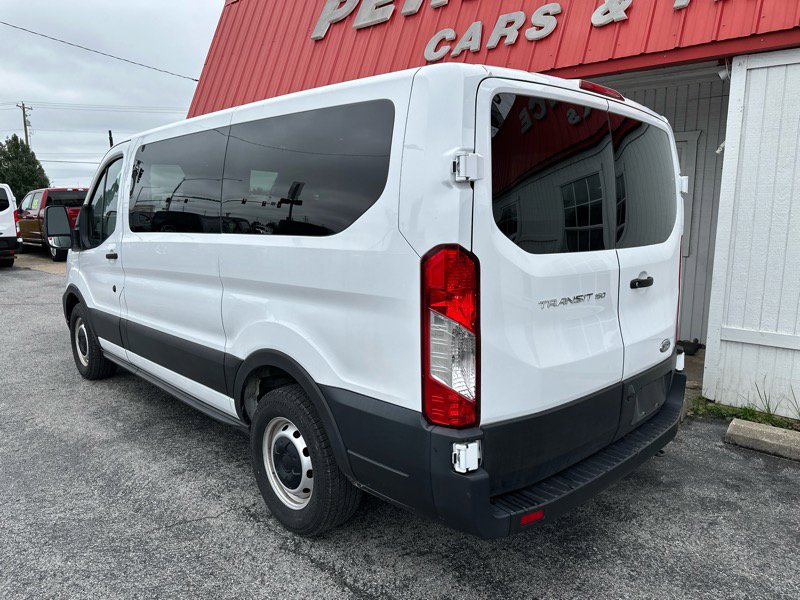 Used 2021 Ford Transit 150 XL image 9
