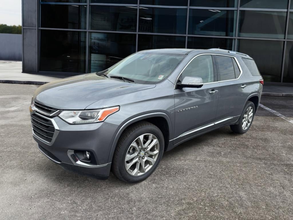 Used 2021 Chevrolet Traverse Premier image 3