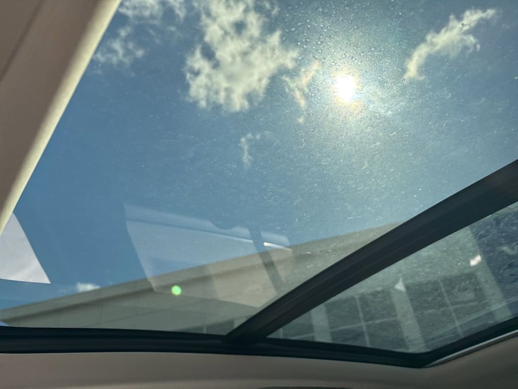 Certified 2025 Volvo XC90 B5 Core image 22