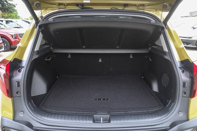 Certified 2024 Kia Seltos SX w/ SX Sunroof Package AWD/4WD image 27