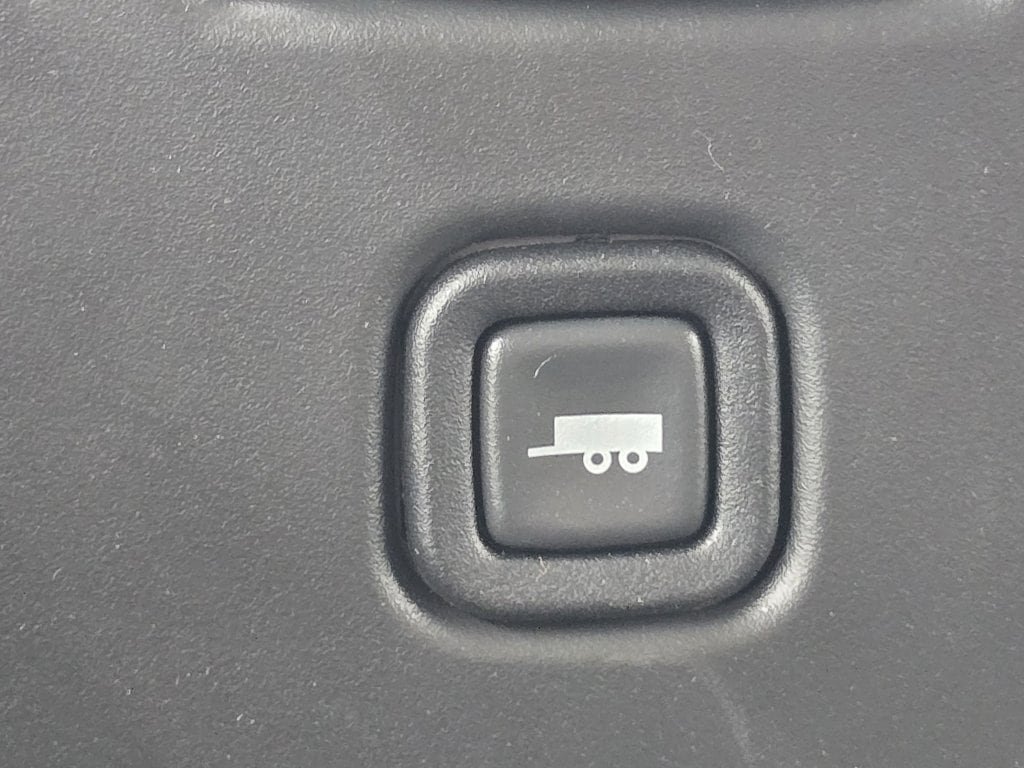 New 2025 Chevrolet Express 2500 w/ Driver Convenience Package RWD image 3