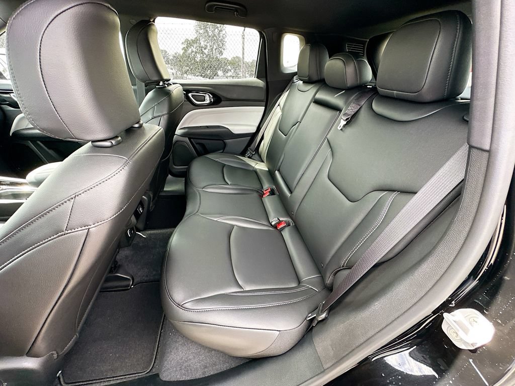 New 2026 Jeep Compass Limited AWD/4WD image 30