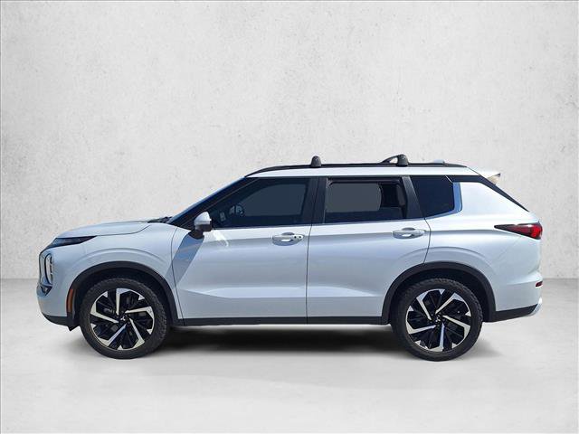 Used 2023 Mitsubishi Outlander SE FWD image 8