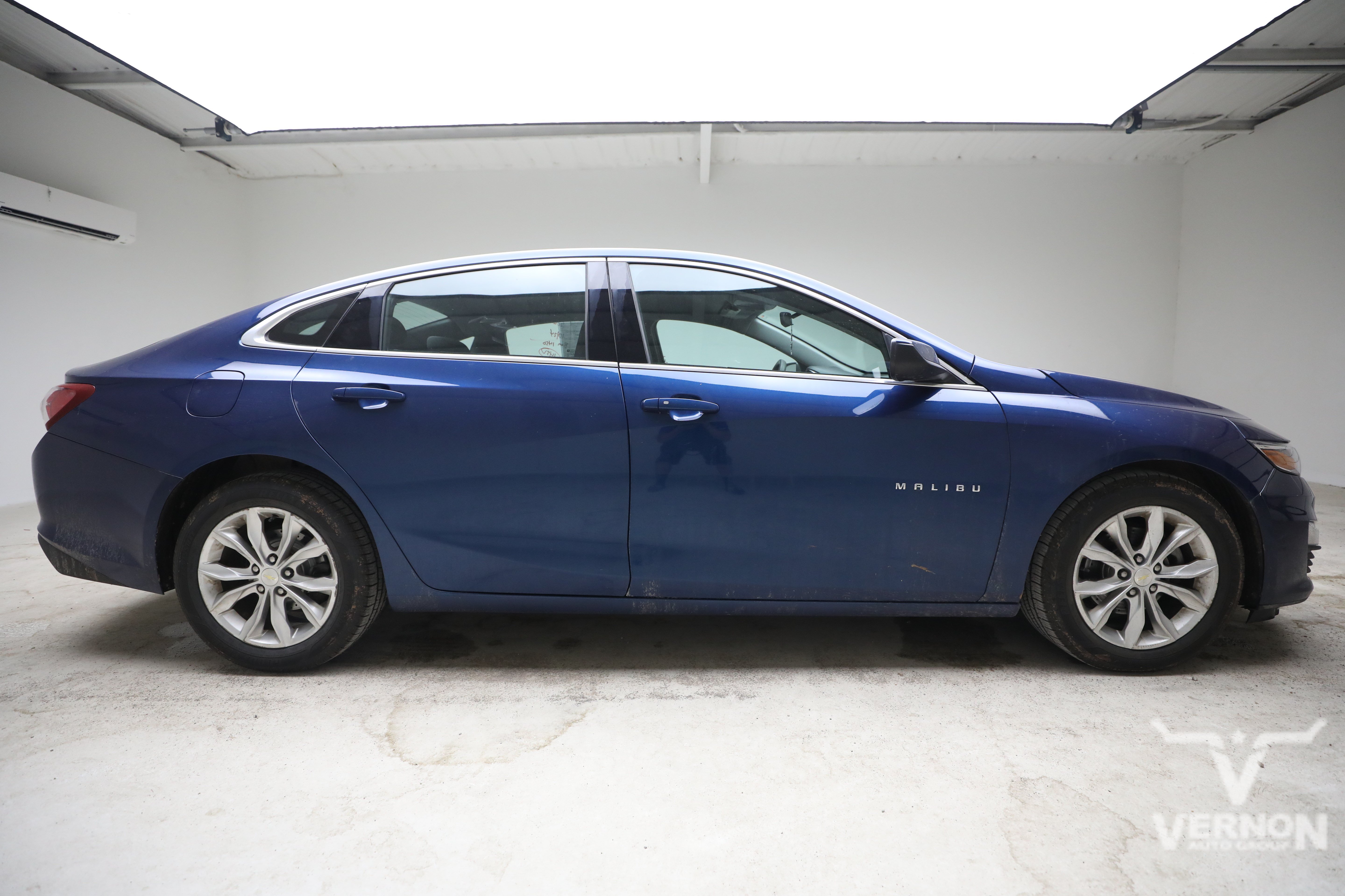 Used 2019 Chevrolet Malibu LT FWD image 5