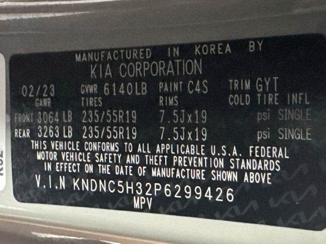 Certified 2023 Kia Carnival EX FWD image 14