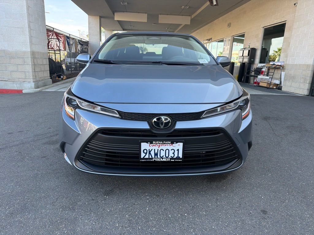 Used 2024 Toyota Corolla LE FWD image 8