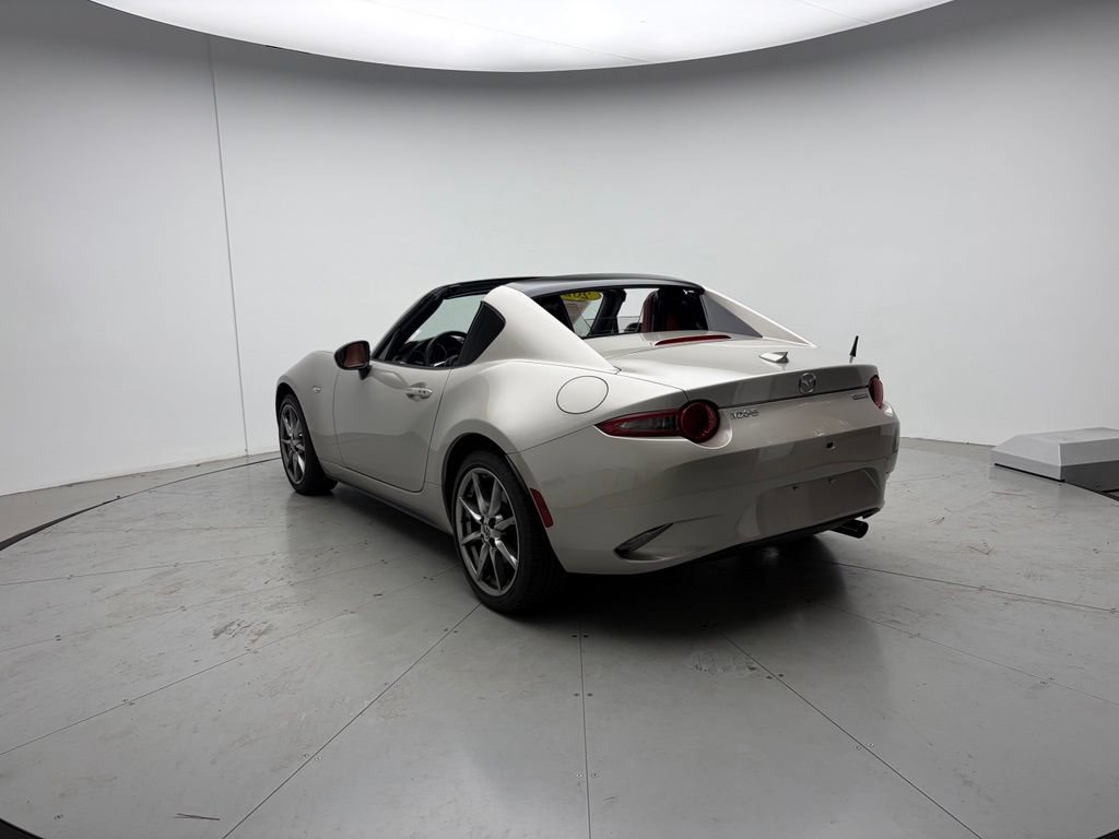 Used 2022 MAZDA MX-5 Miata RF Grand Touring RWD image 2
