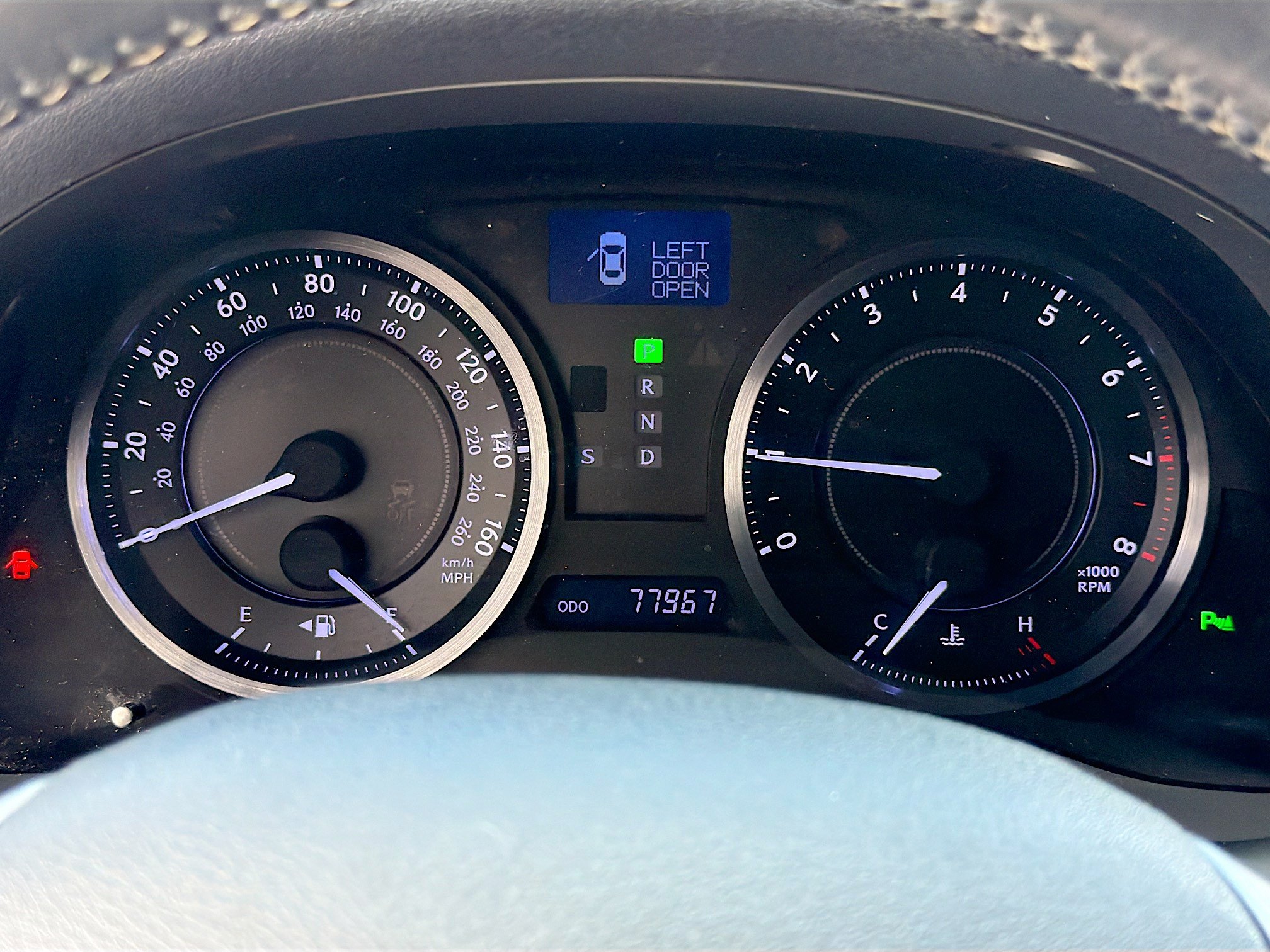 Used 2015 Lexus IS 250C w/ Luxury Package RWD image 38