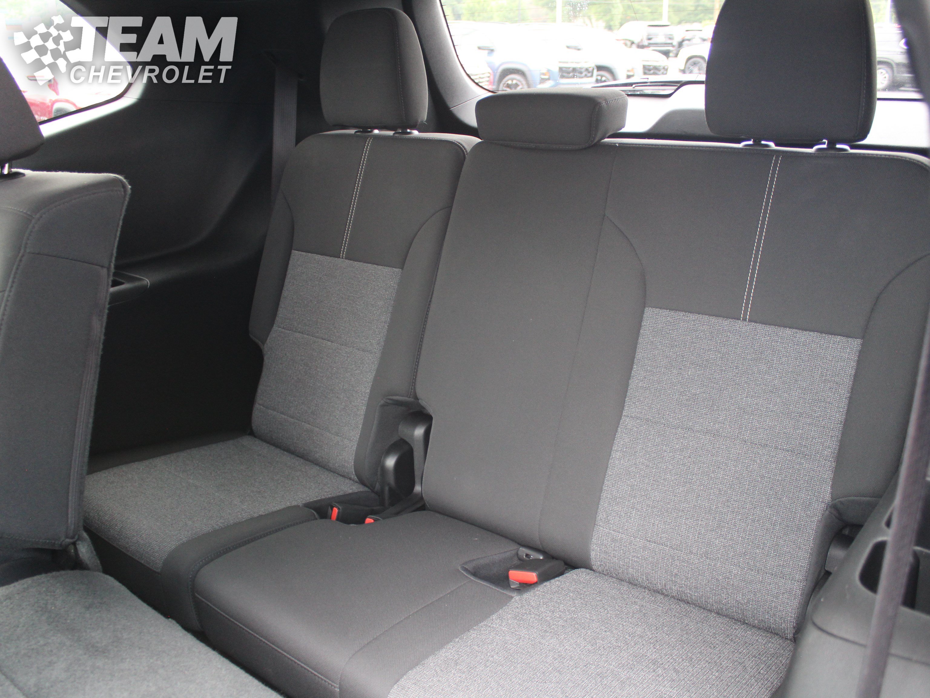 Certified 2025 GMC Acadia Elevation AWD/4WD image 21