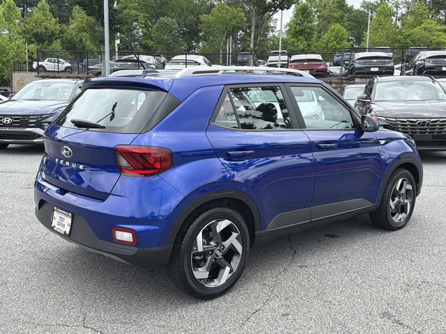 Certified 2025 Hyundai Venue SEL FWD image 7