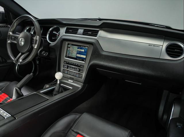 Used 2013 Ford Mustang Shelby GT500 RWD image 32