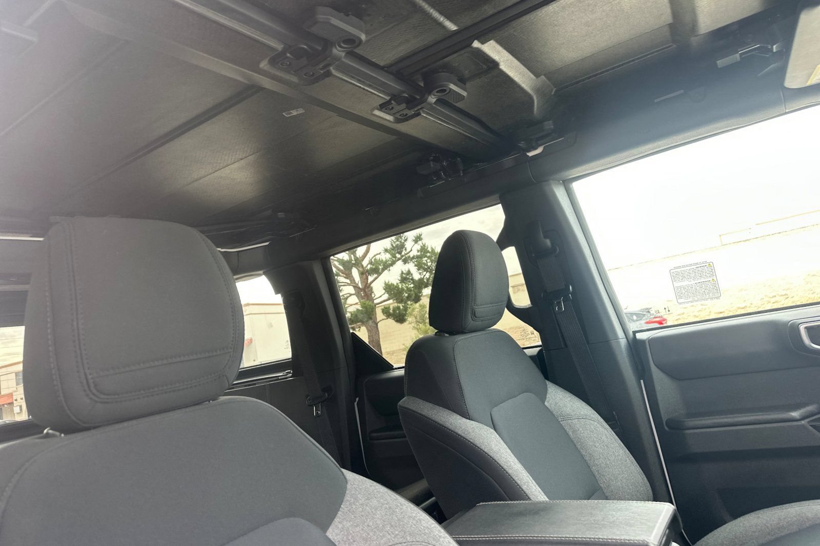 Used 2025 Ford Bronco Big Bend AWD/4WD image 17