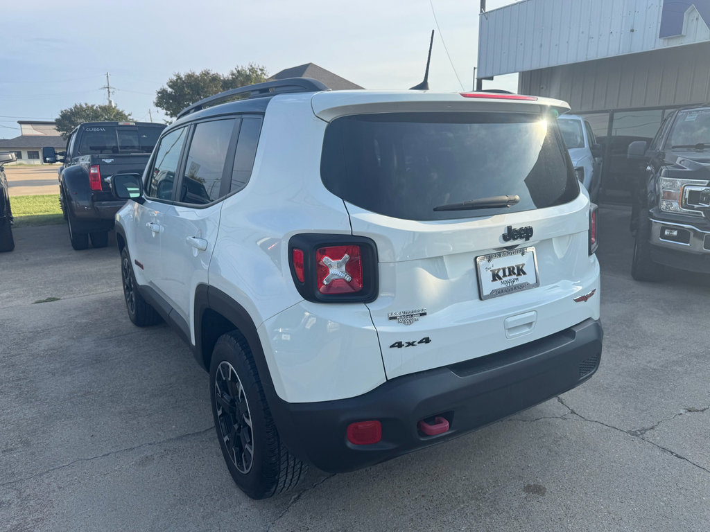 Used 2023 Jeep Renegade Trailhawk w/ Trailhawk Elite Group image 3