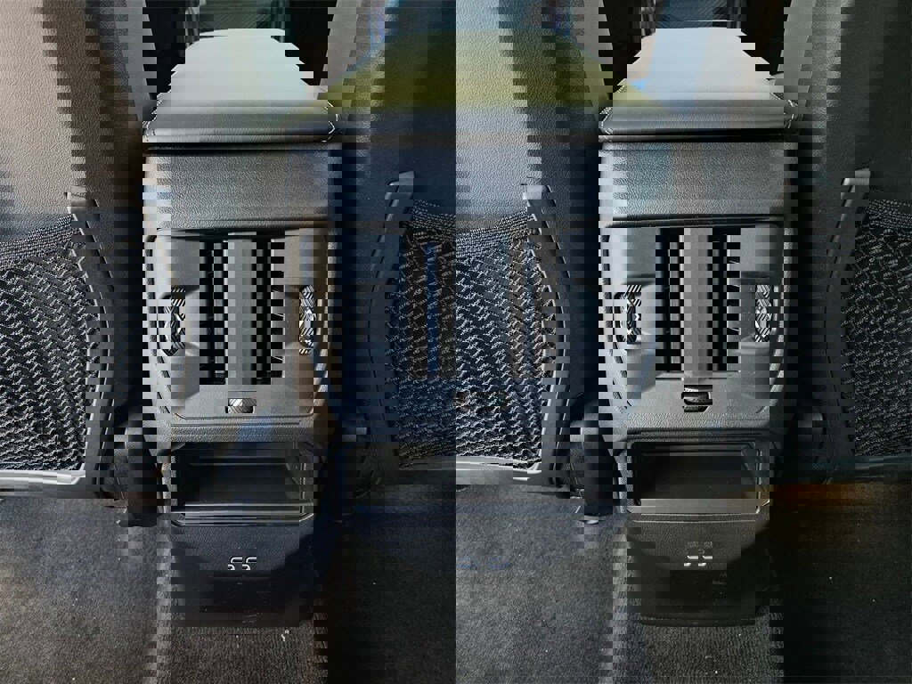 New 2026 BMW X3 xDrive30 w/ Convenience Package image 21