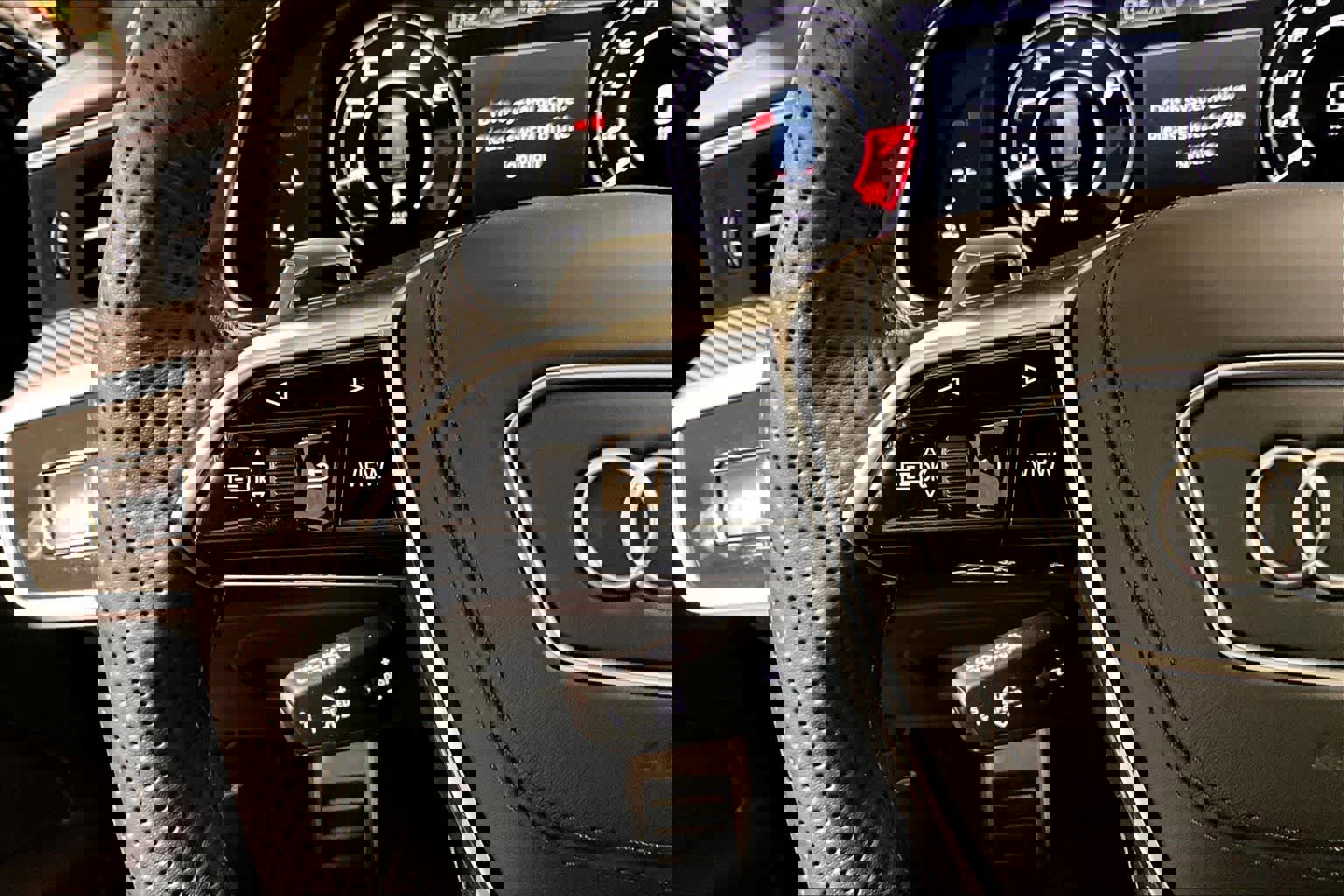 Used 2025 Audi RS 6 performance image 23