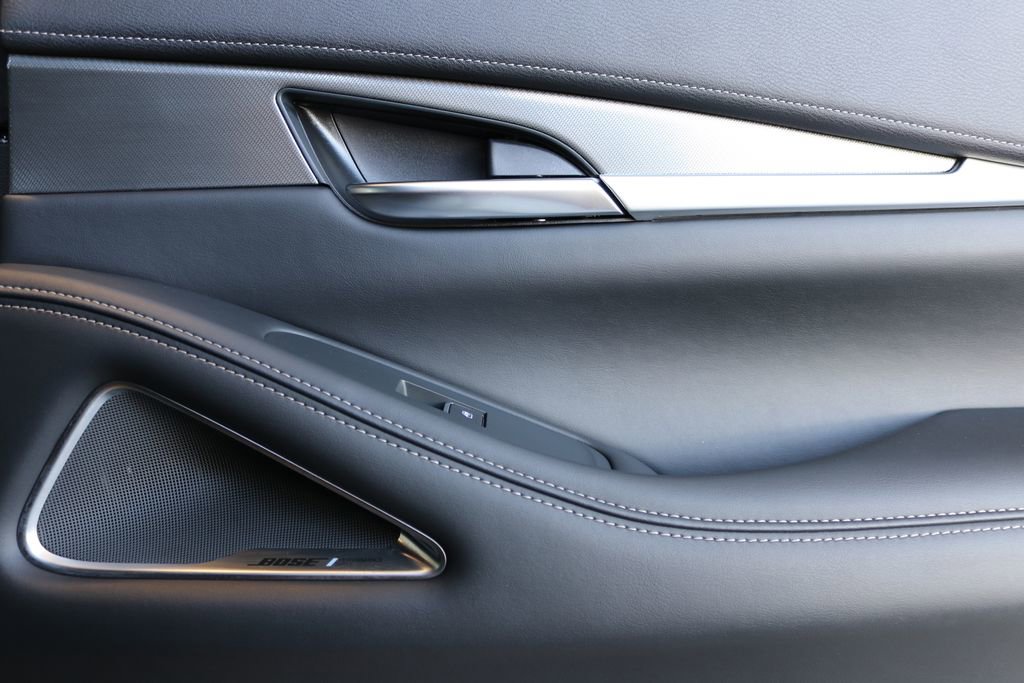 Certified 2025 INFINITI QX60 Luxe w/ Black Edition image 38