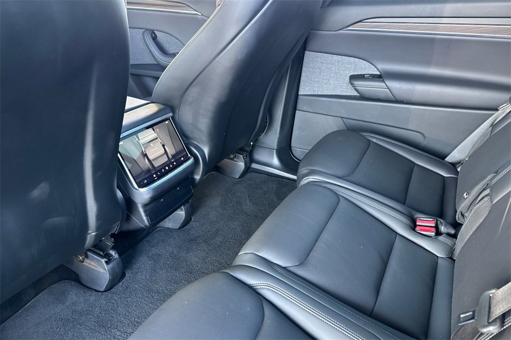 Used 2024 Tesla Model X image 11