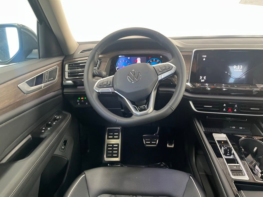New 2026 Volkswagen Atlas SEL Premium R-Line AWD/4WD image 18