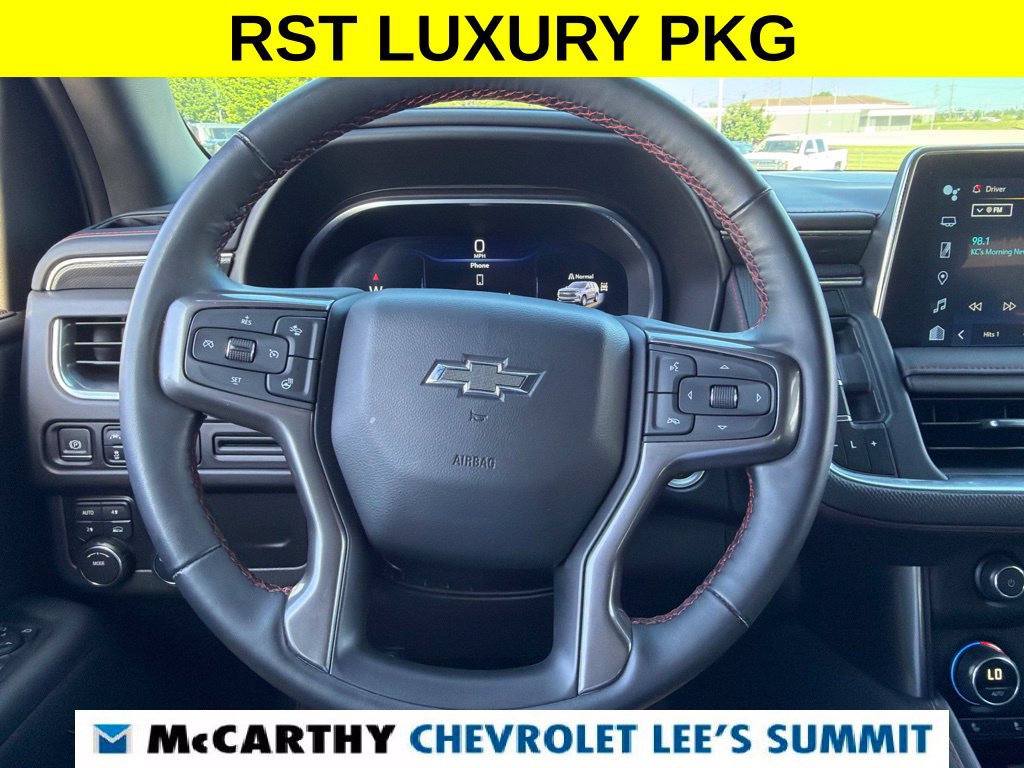 Used 2024 Chevrolet Suburban RST w/ Luxury Package AWD/4WD image 20