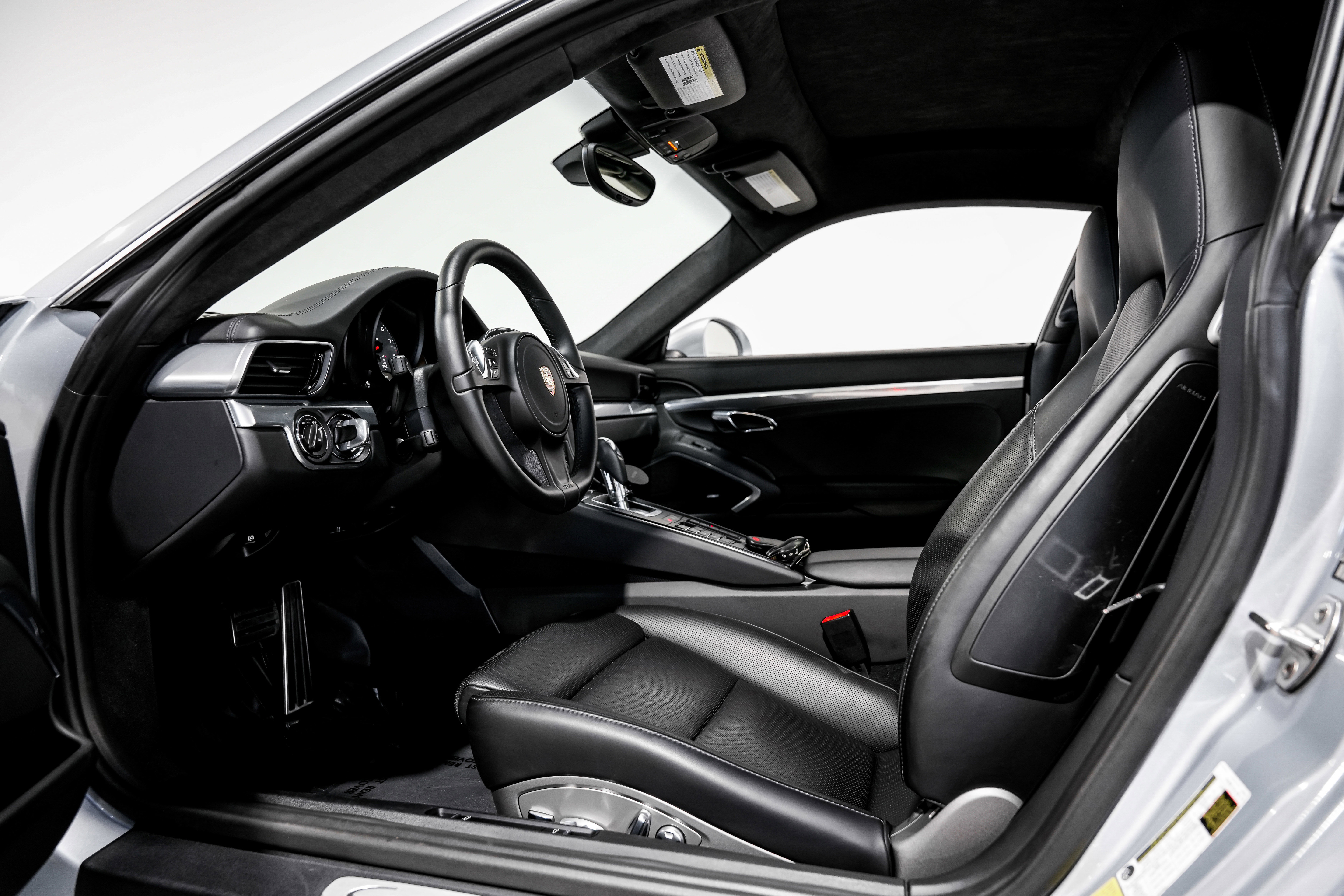 Used 2014 Porsche 911 Carrera S RWD image 19