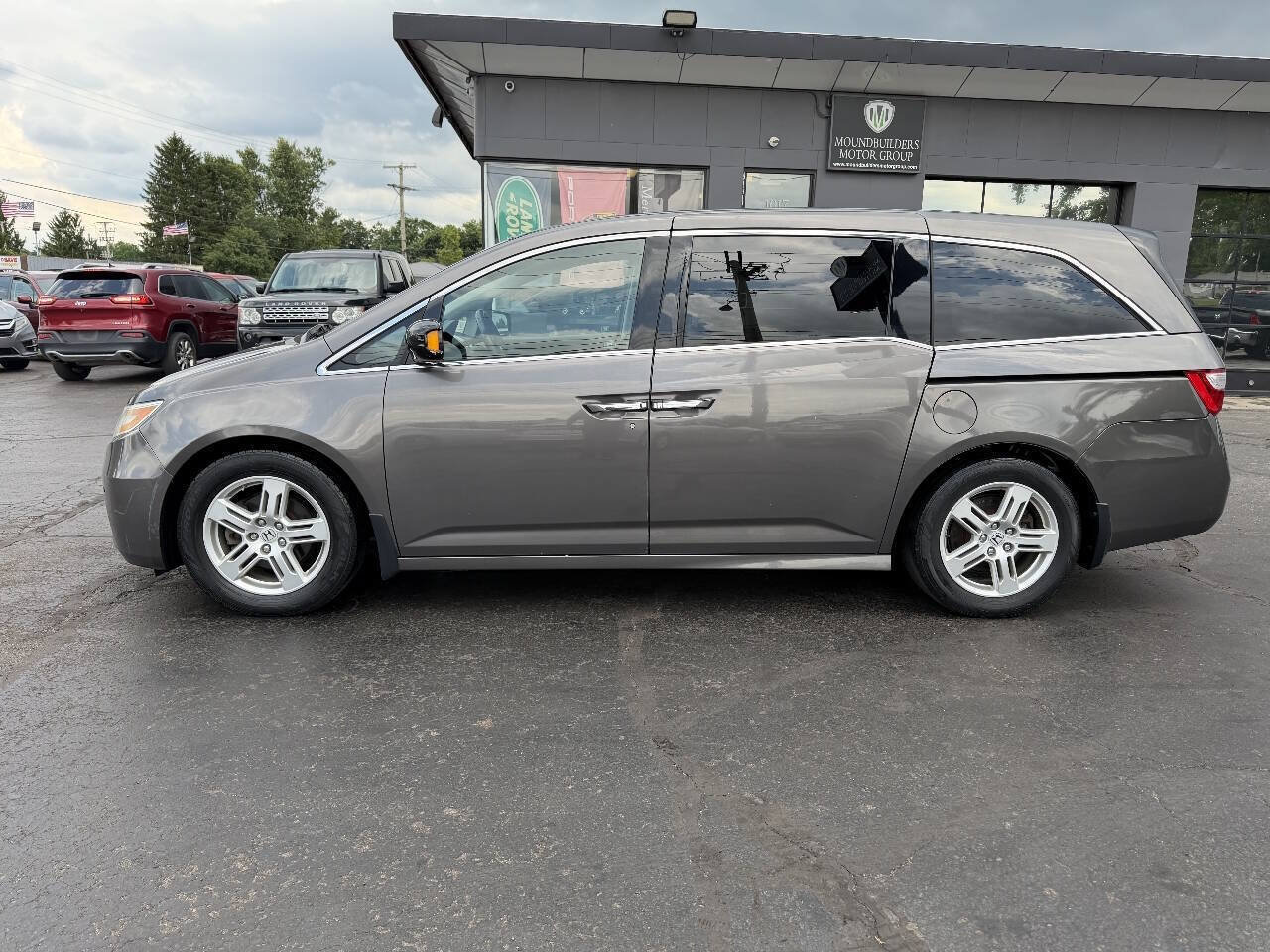 Used 2011 Honda Odyssey Sport-L image 3