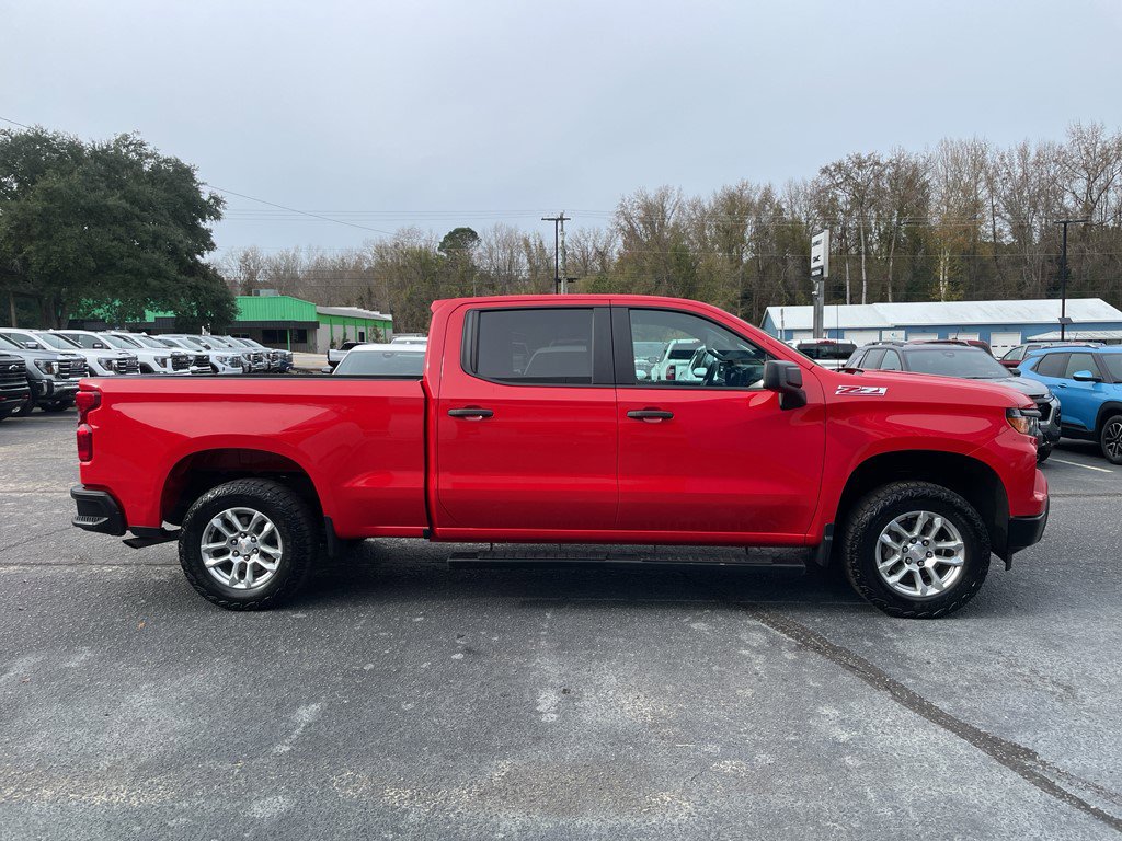 Certified 2024 Chevrolet Silverado 1500 W/T w/ WT Value Package image 3