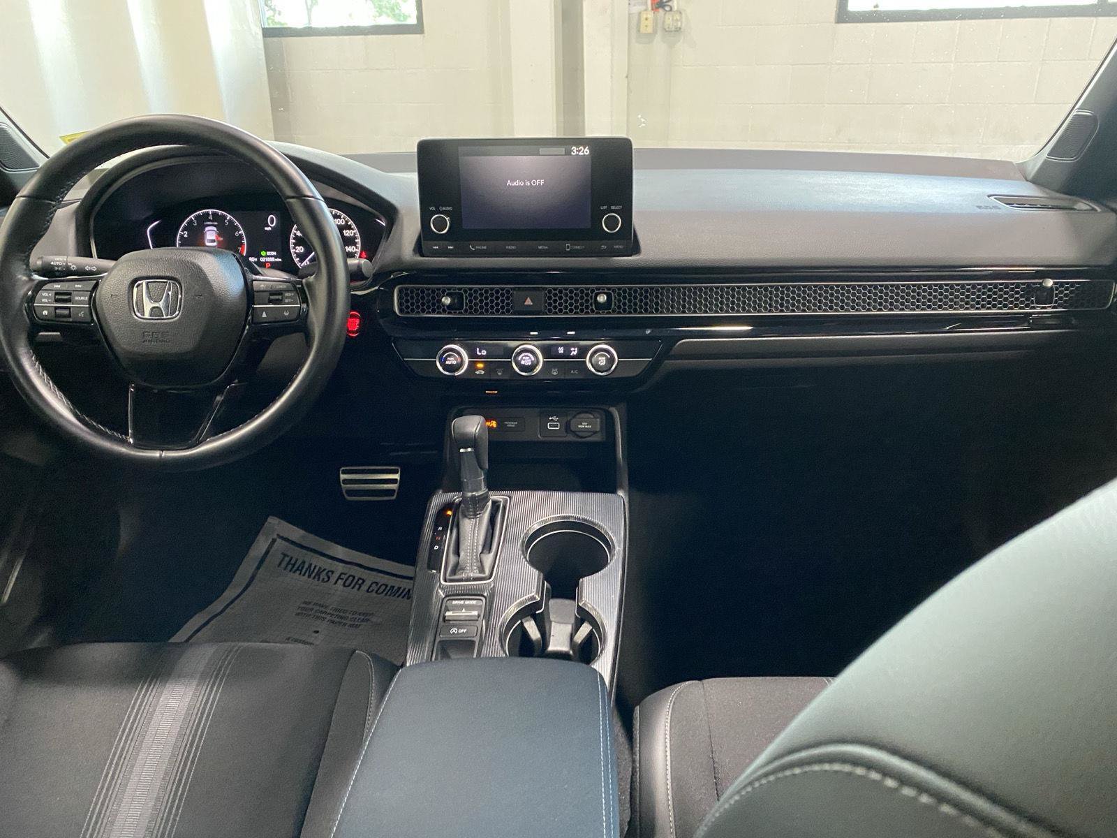 Used 2024 Honda Civic Sport image 13
