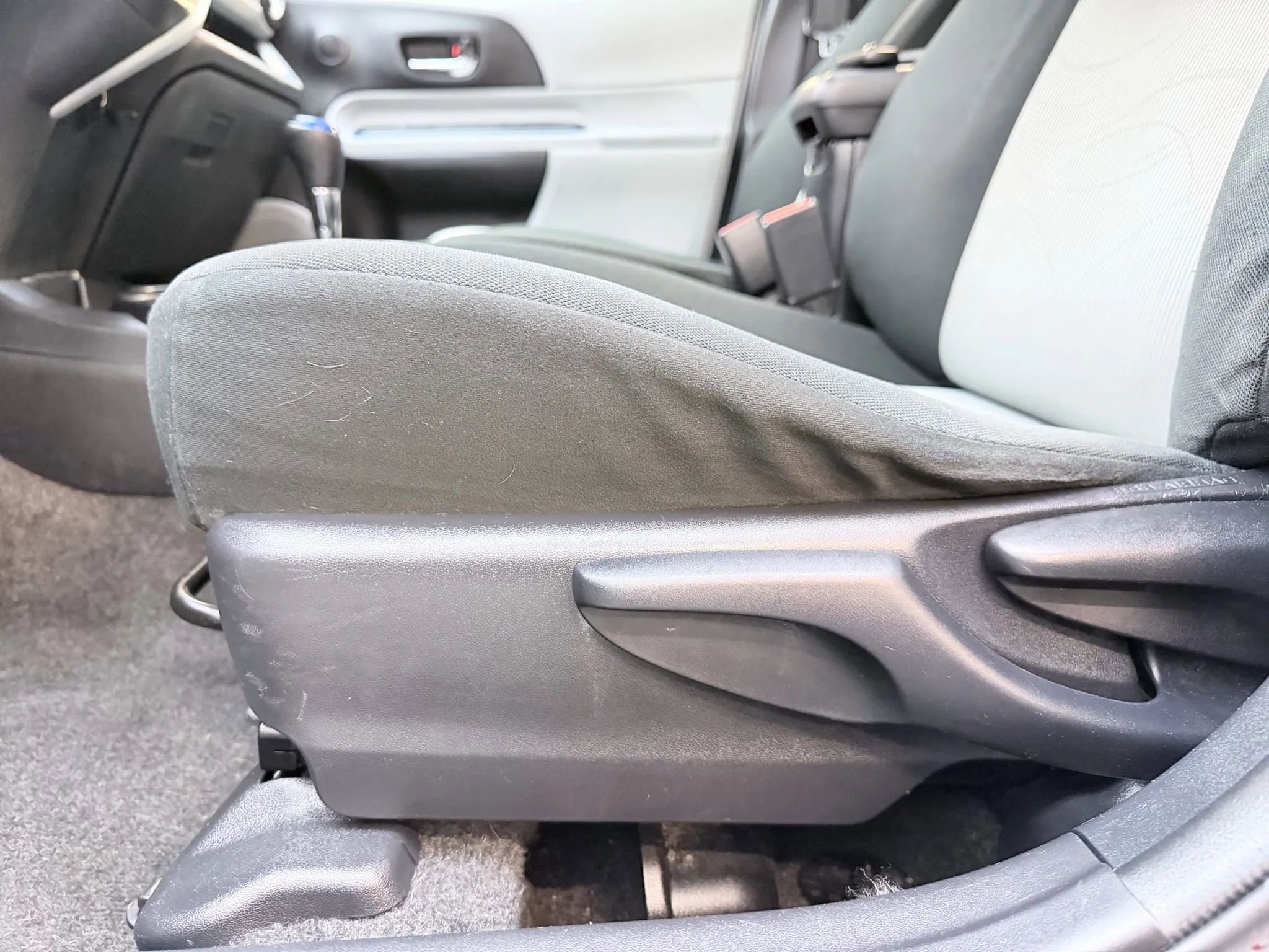 Used 2012 Toyota Prius C Three image 12