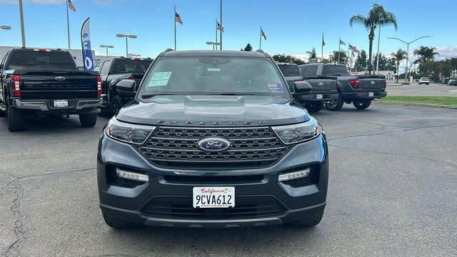 Certified 2022 Ford Explorer XLT w/ Equipment Group 202A image 9