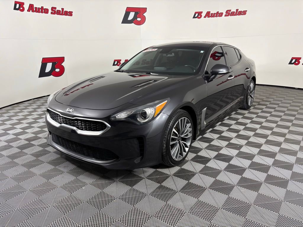 Used 2019 Kia Stinger image 2