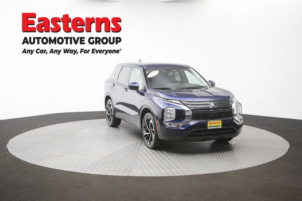 Used 2024 Mitsubishi Outlander SE FWD image 49