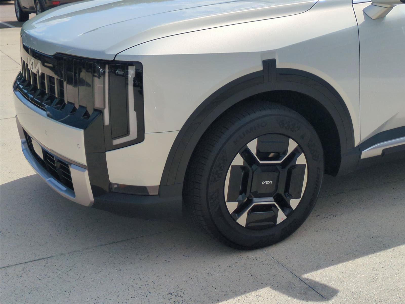 Used 2027 Kia Telluride EX AWD/4WD image 9