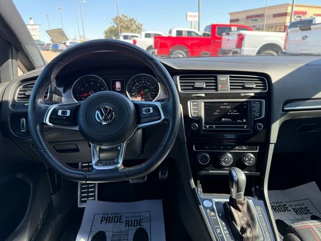 Used 2017 Volkswagen GTI Sport image 17