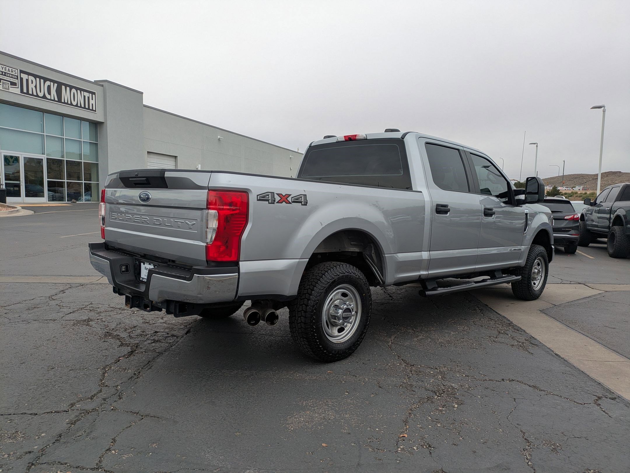 Used 2021 Ford F350 XL w/ Power Equipment Group image 3