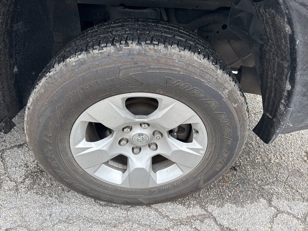 Used 2022 RAM 1500 Big Horn AWD/4WD image 13