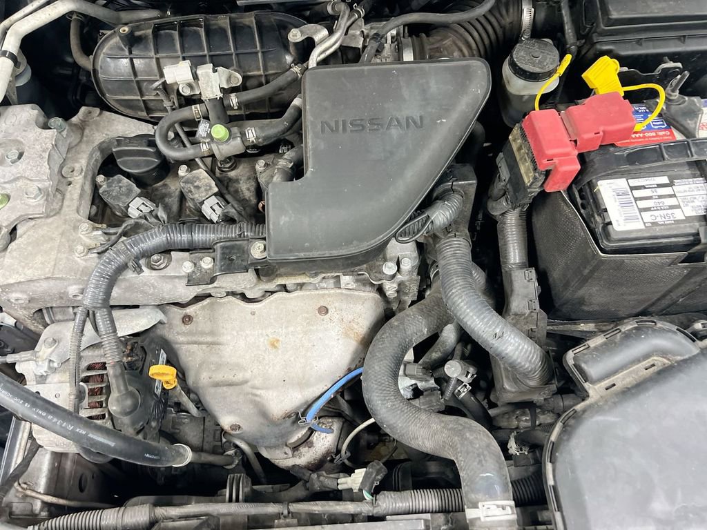 Used 2014 Nissan Rogue S image 23