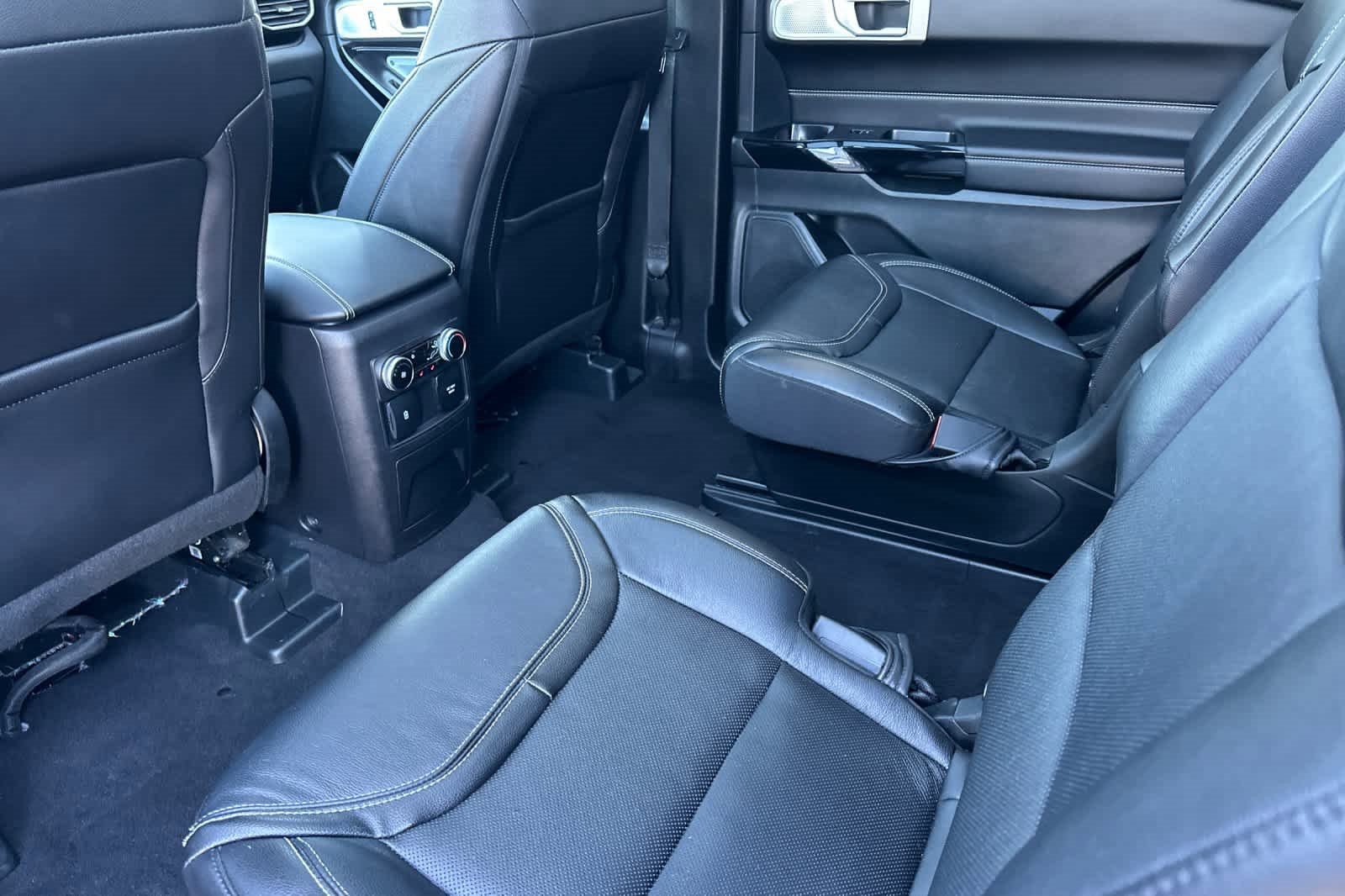 Certified 2024 Ford Explorer ST w/ Equipment Group 401A image 4