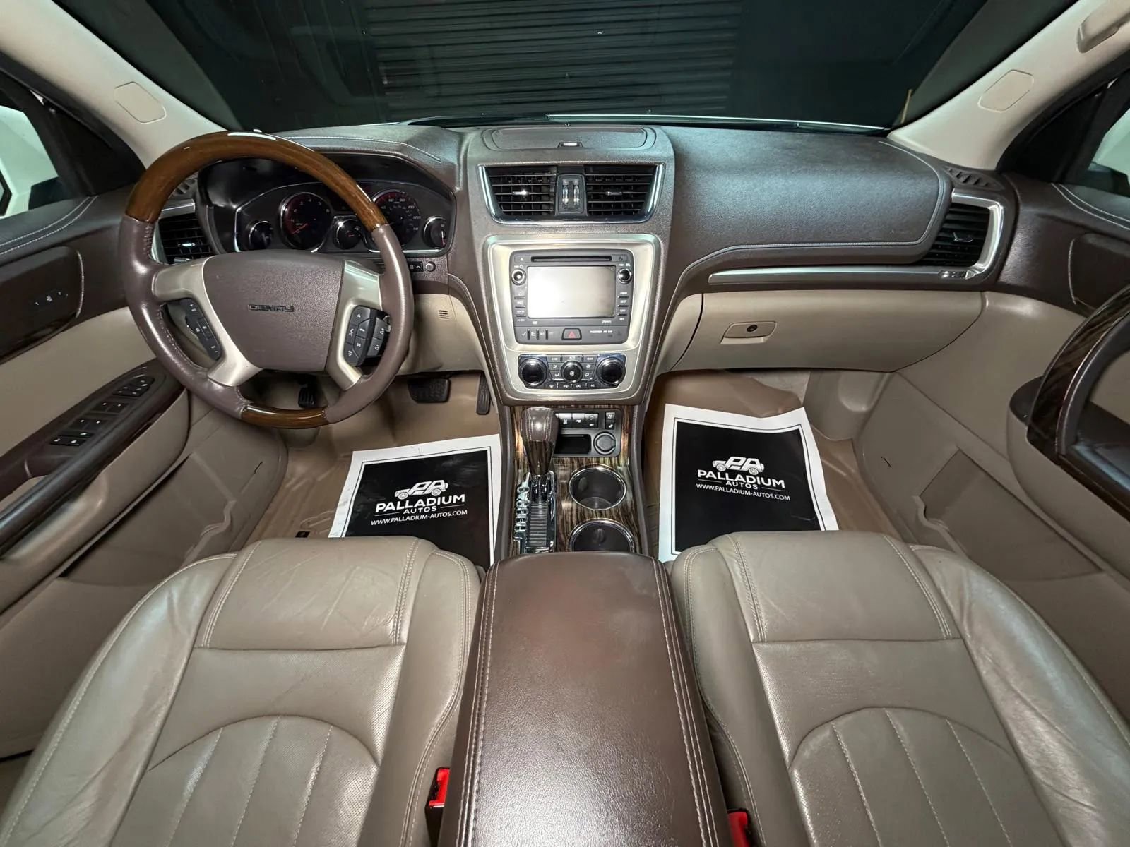Used 2013 GMC Acadia Denali AWD/4WD image 18