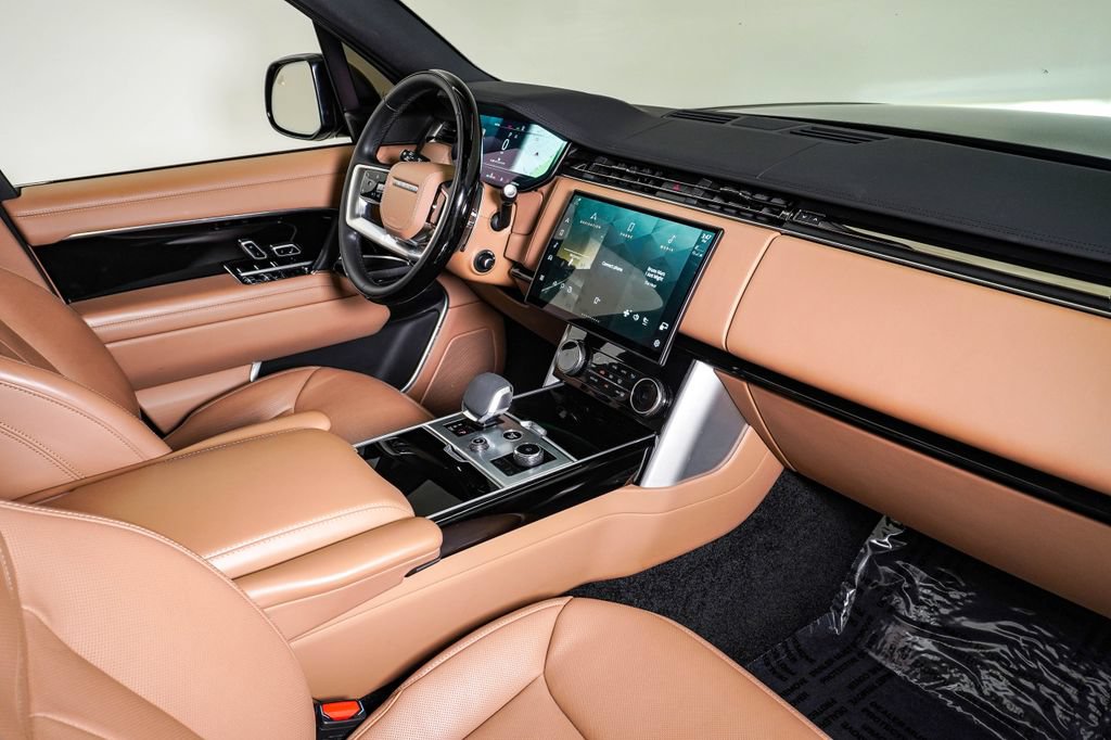 Used 2023 Land Rover Range Rover SE AWD/4WD image 14