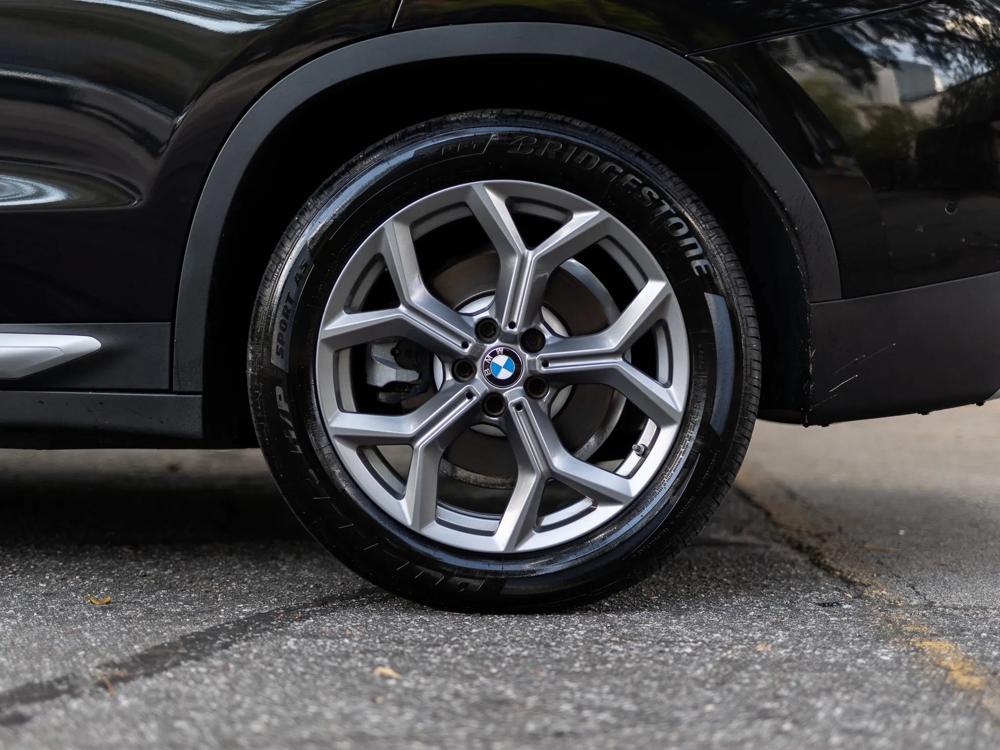 Used 2024 BMW X3 sDrive30i w/ Convenience Package RWD image 13