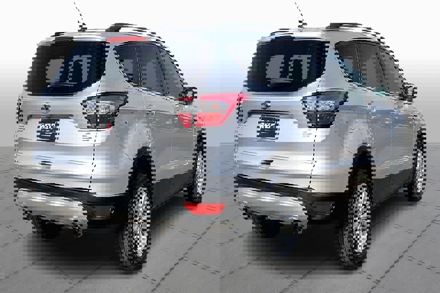 Used 2018 Ford Escape SE w/ SE Sync 3 Package image 13