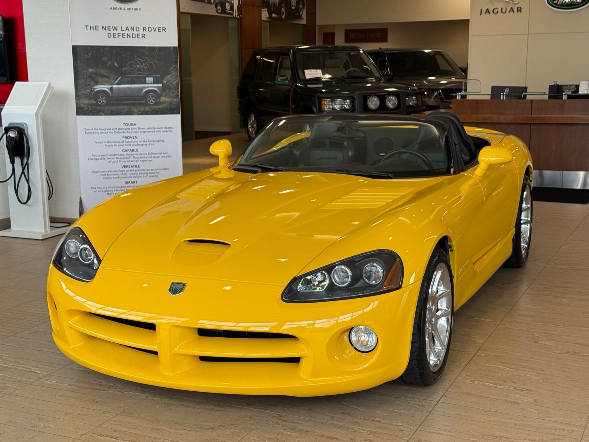 Used 2005 Dodge Viper SRT-10 RWD image 16