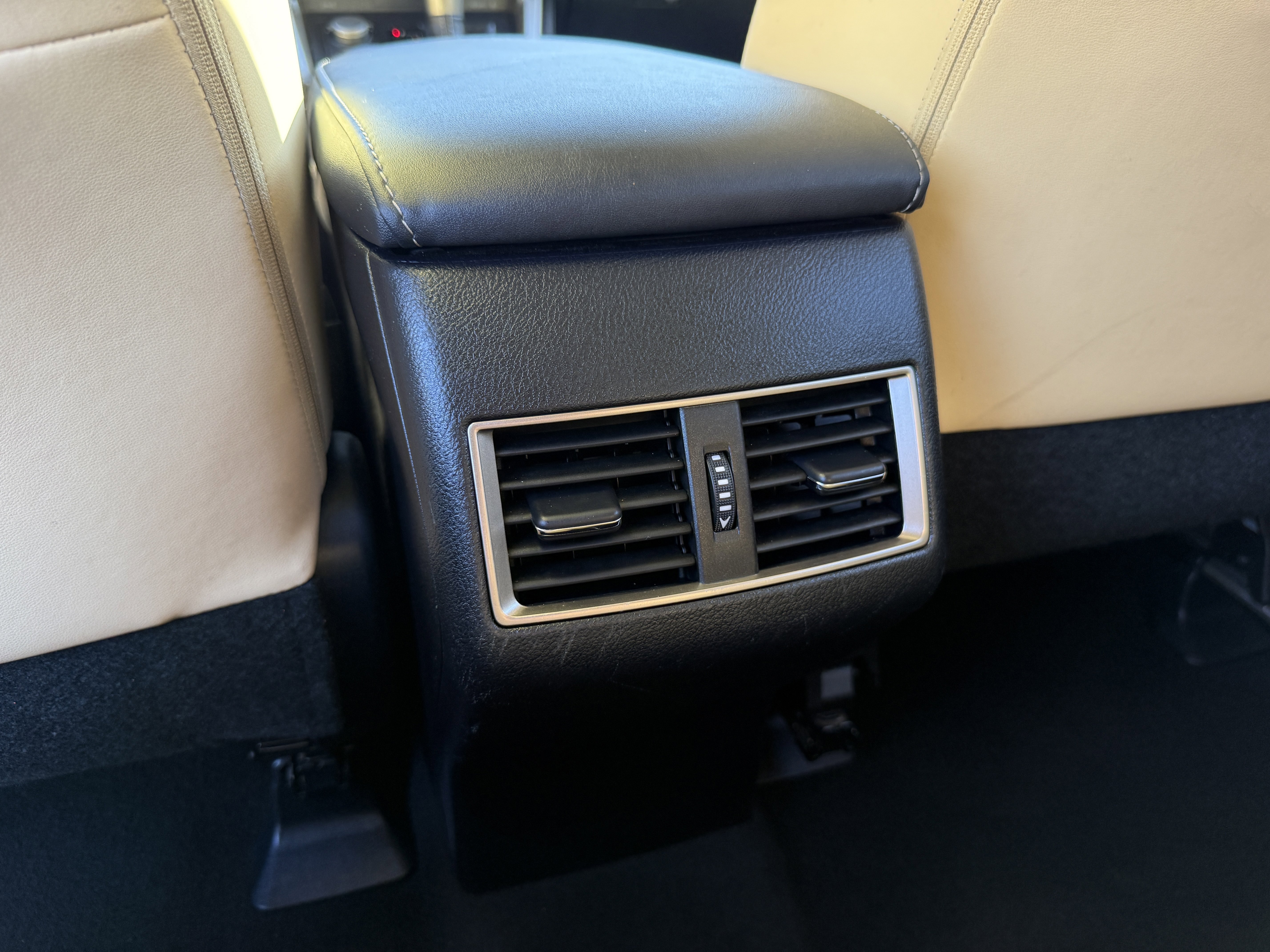 Used 2016 Lexus NX 200t FWD image 30