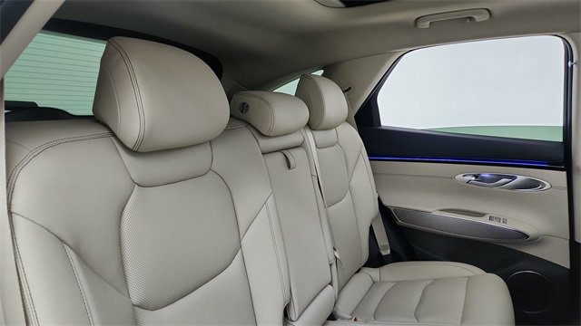 Used 2026 Genesis GV70 2.5T Select image 26