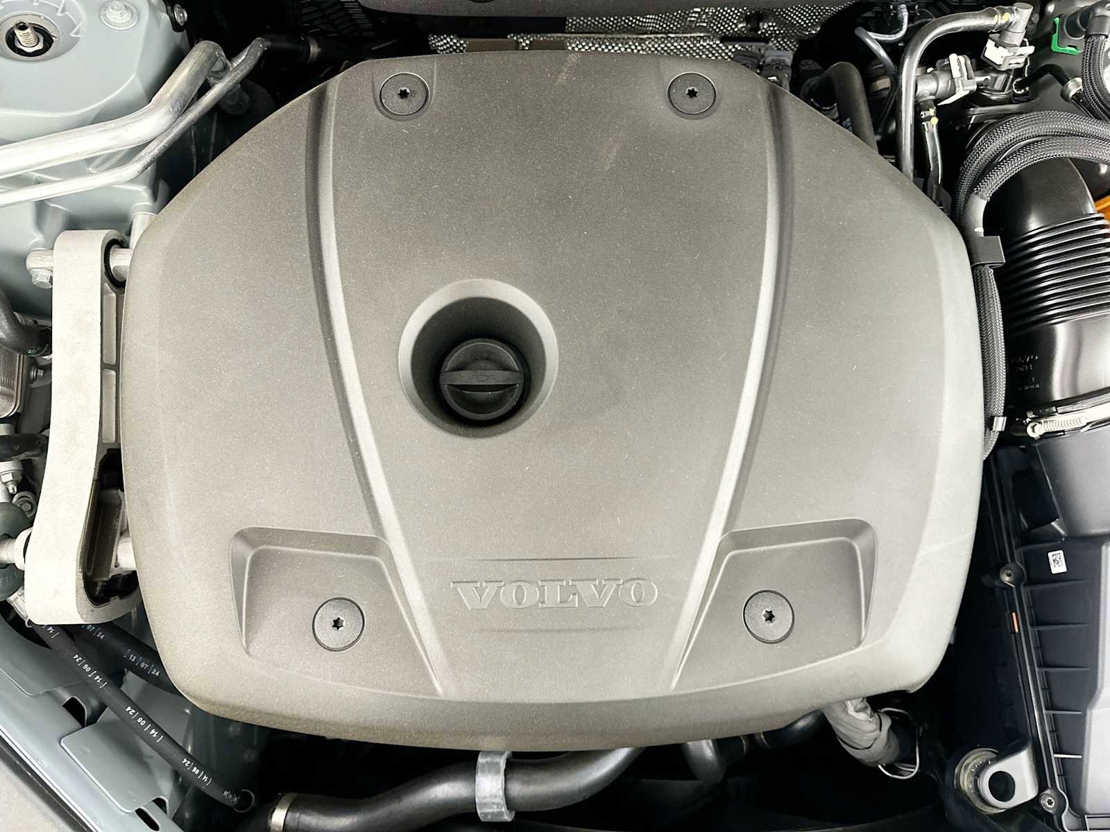 Used 2025 Volvo XC90 T8 Plus w/ Protection Package Premier image 27