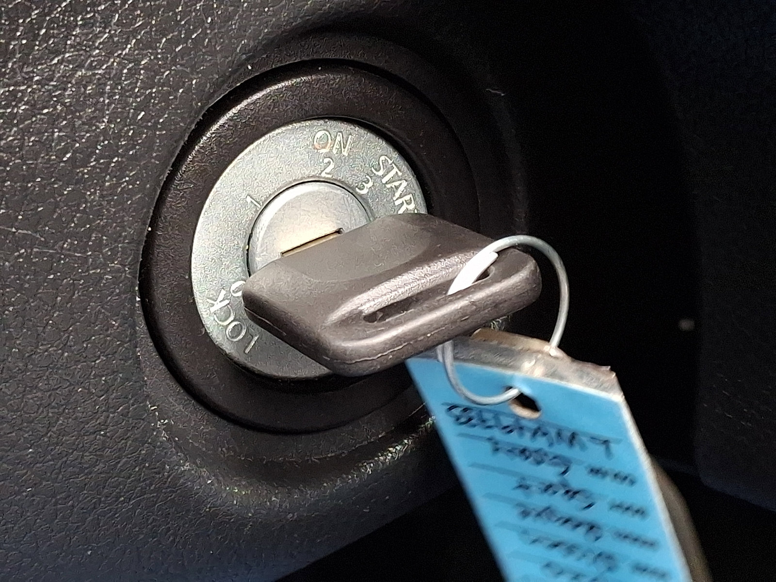 Used 2020 Nissan Rogue Sport S image 20