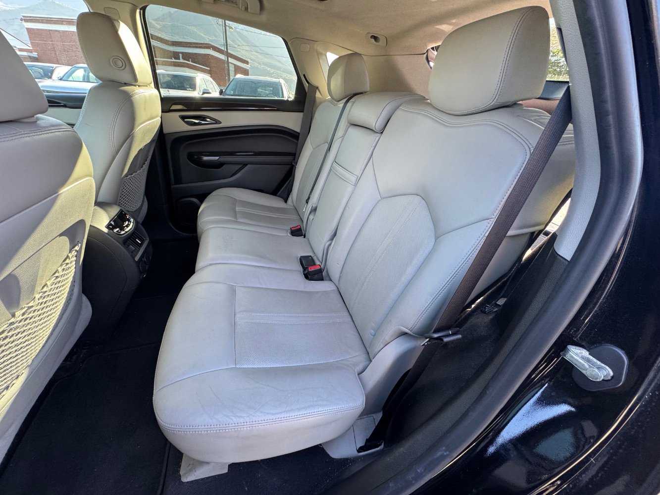 Used 2013 Cadillac SRX Premium AWD/4WD image 19