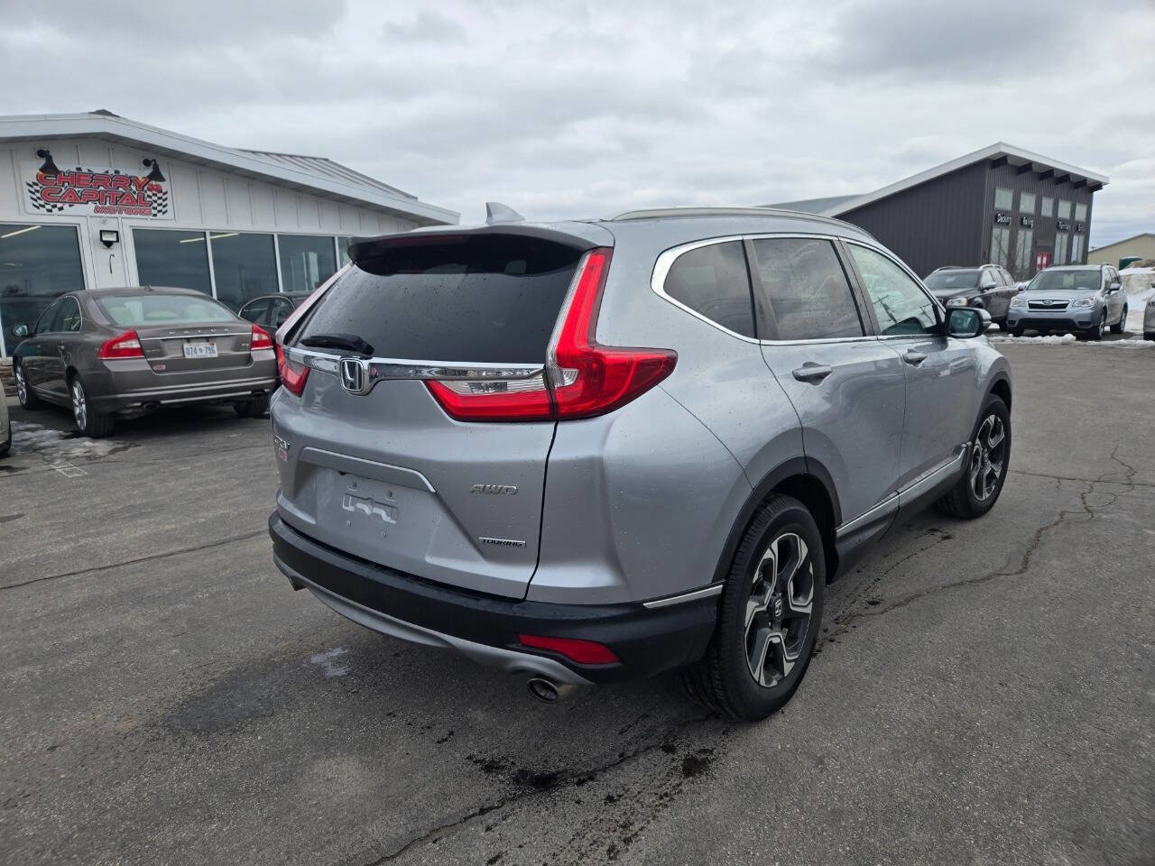 Used 2017 Honda CR-V Touring image 7