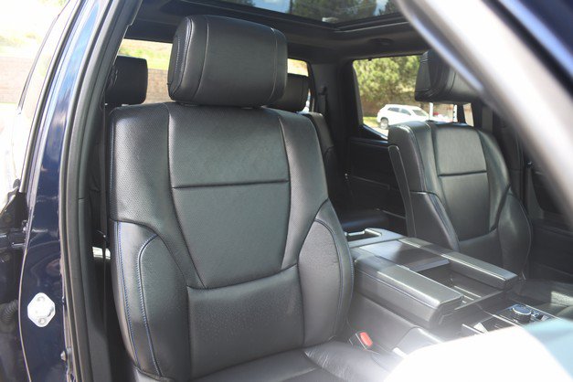 Used 2022 Toyota Tundra Platinum w/ Advanced Package AWD/4WD image 27