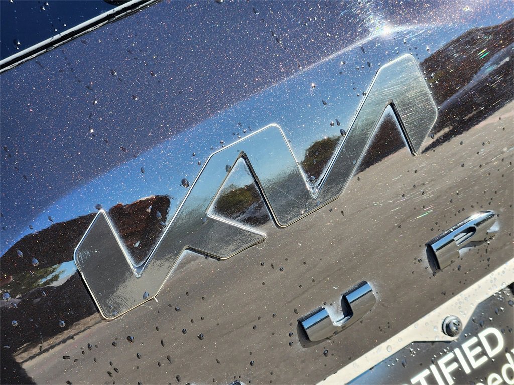 Used 2022 Kia Telluride SX w/ SX Prestige Package image 9